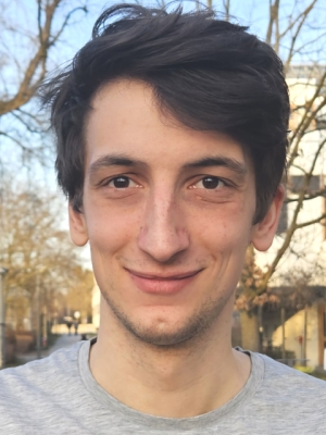 Portrait of Dennis Chemnitz